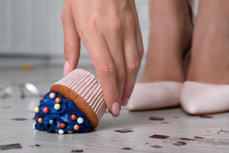 The Secret Behind the Five-Second Rule