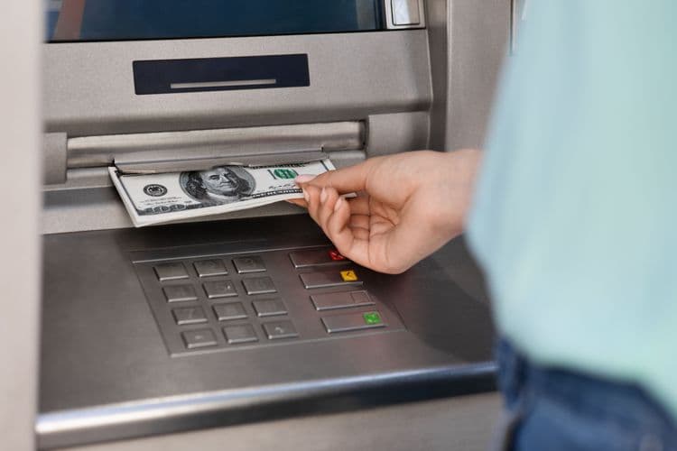 Why ATMs Always Give You Crisp New Bills