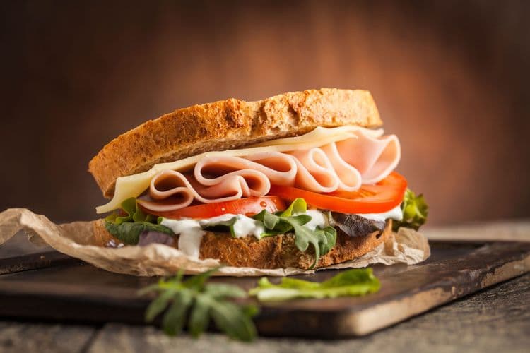 The Invention of the Sandwich: A Gambler’s Culinary Shortcut