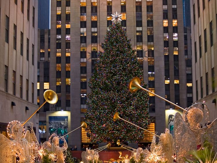 The Rockefeller Christmas Tree: A Symbol of Holiday Magic
